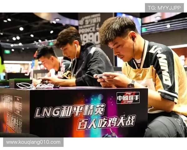 和平精英热议LNG团队协作引发的争议与反思